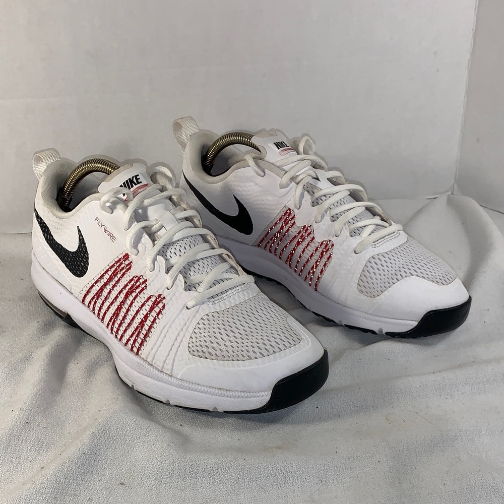 Nike Men’s AirMax Effort TR White/Red/Black Trainers